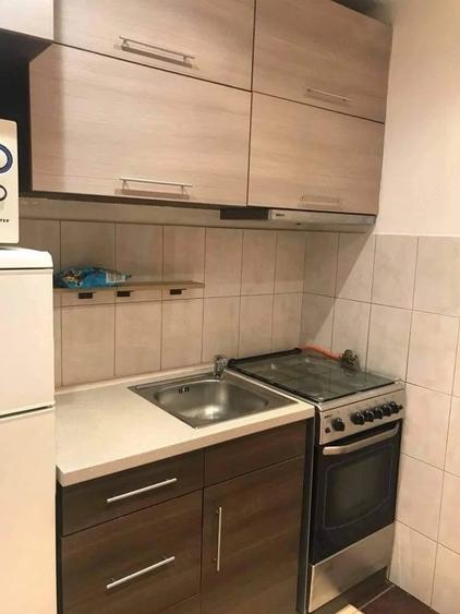 Garsoniera de inchiriat in complexul studentesc de la proprietar - 1