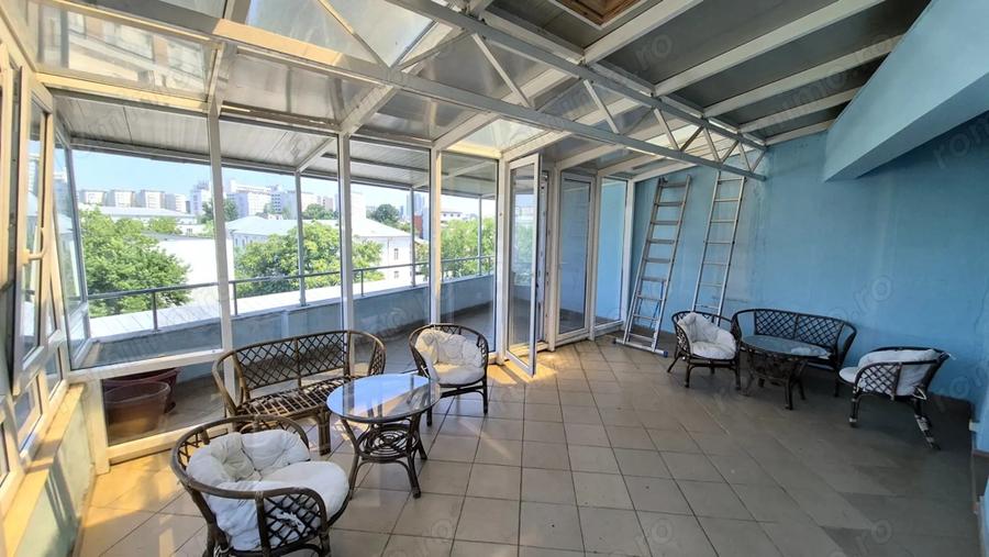 Apartament cu 2 camere semidecomandat în Știrbei Vodă