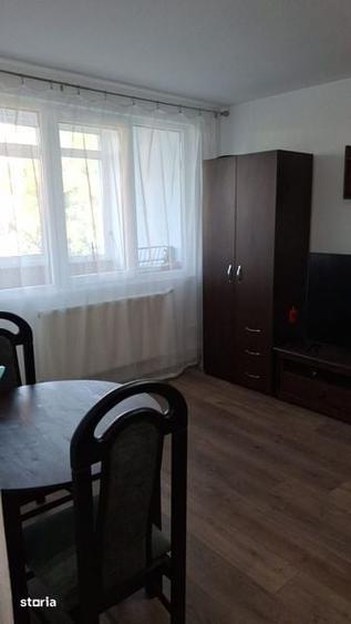 Apartament cu 2 camere semidecomandat în Țiglina 1