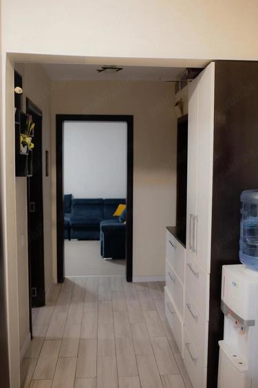 Apartament cu 4 camere decomandat în Basarabia