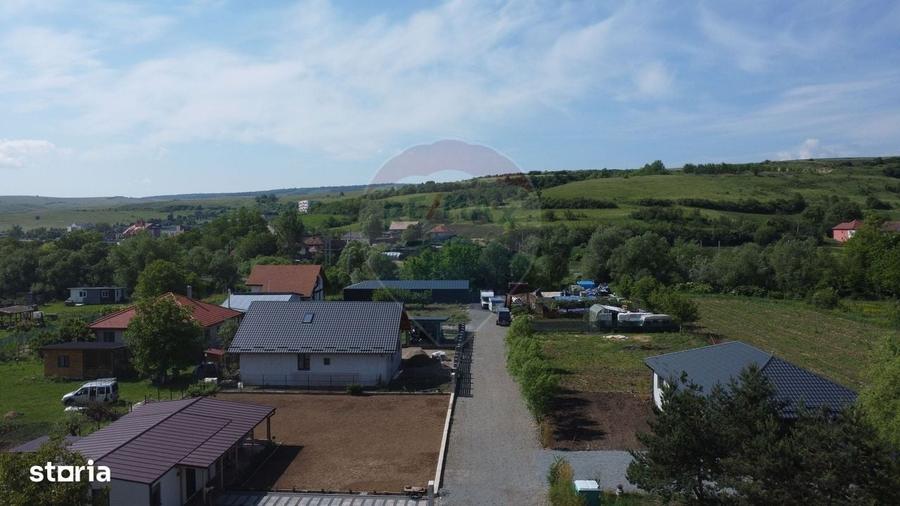 Spațiu comercial, în Rădaia