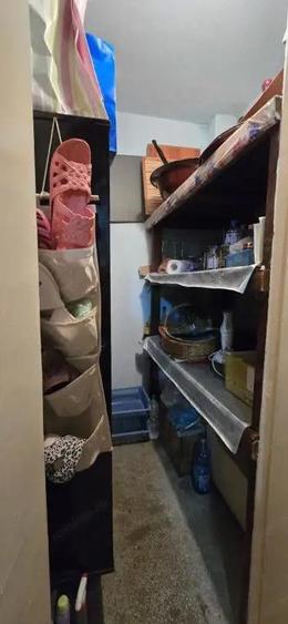 Apartament cu 4 camere decomandat, mobilat în Vest
