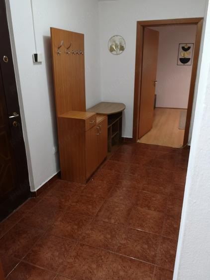 Apartament cu 2 camere decomandat în Lipovei