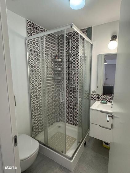Apartament cu 4 camere în Victoriei