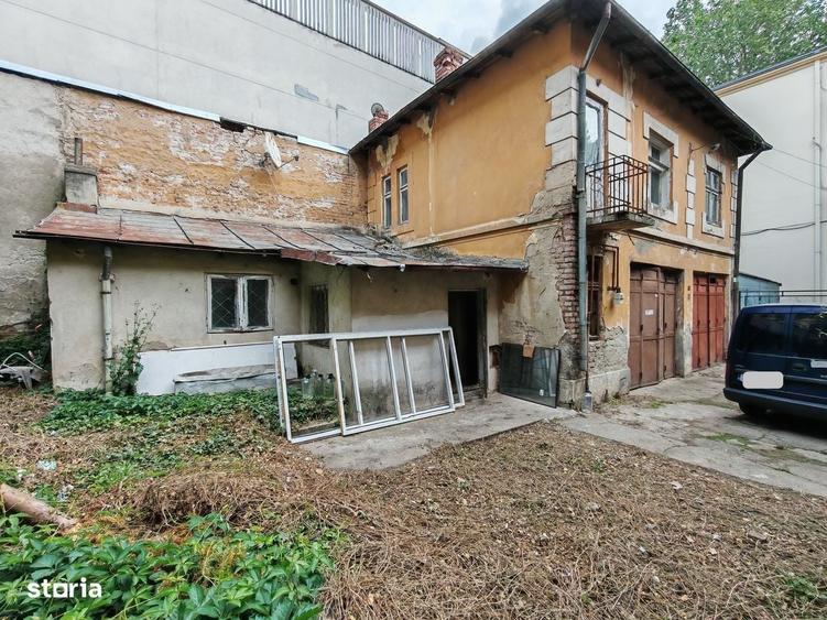 Casă cu 3 camere în Cișmigiu