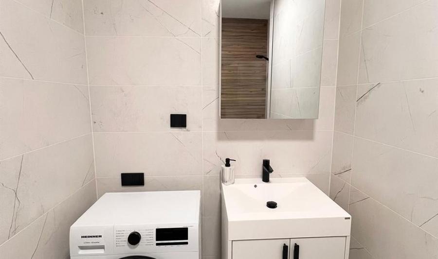 Apartament cu 2 camere decomandat în Theodor Pallady