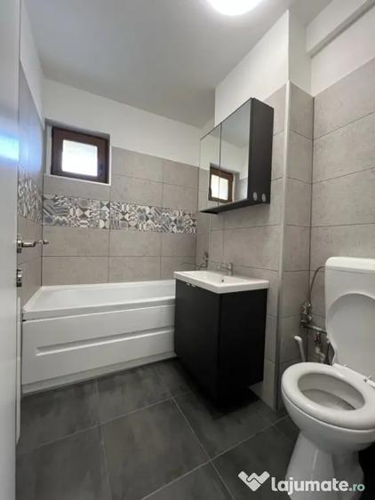 Apartament cu 3 camere decomandat în Pantelimon