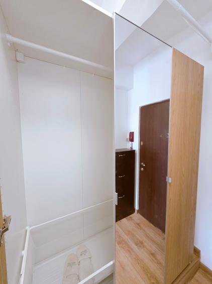 Apartament cu 3 camere semidecomandat în Cișmigiu