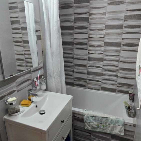 Apartament cu 3 camere decomandat în Ultracentral