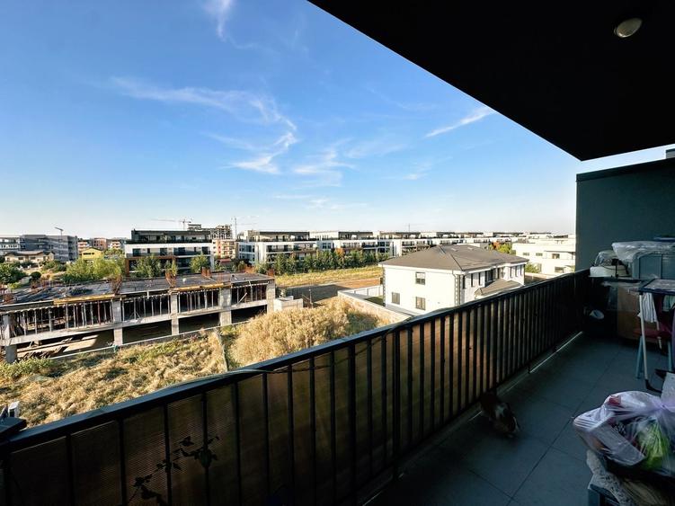 Apartament cu 2 camere decomandat, mobilat în Titan