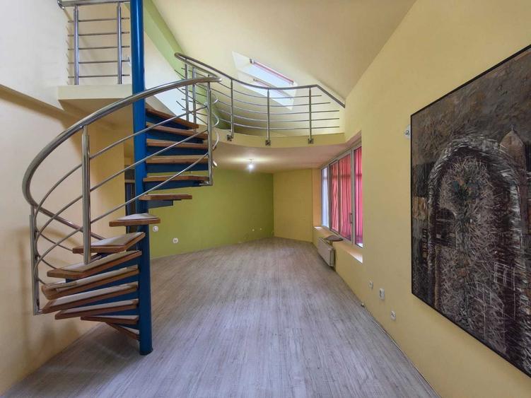 Casă cu 4 camere în Satu Nou de Jos