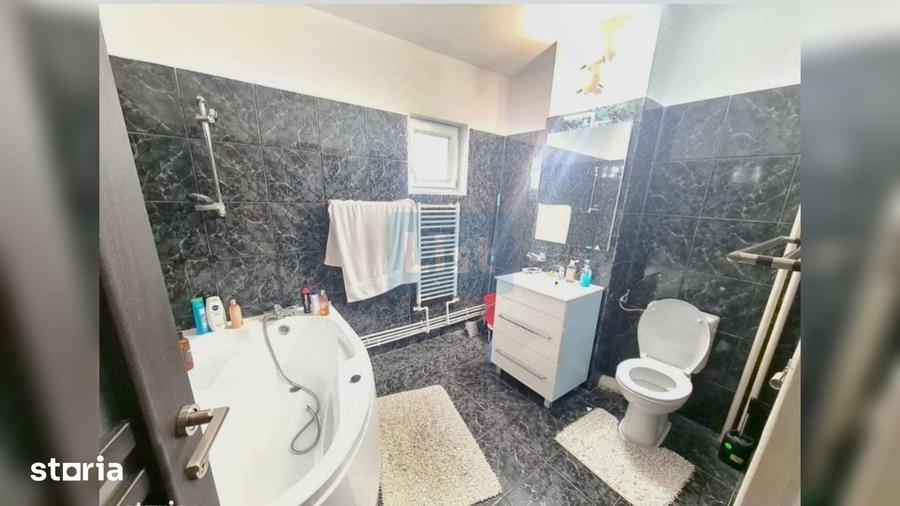 Apartament cu 3 camere în Mioriței