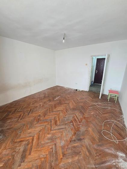 Garsonieră Craiovei 44999euro - 2