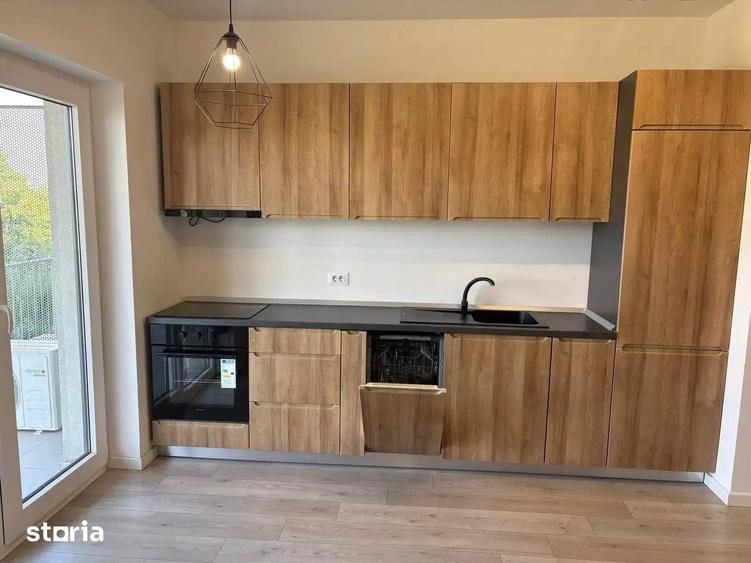Apartament cu 2 camere decomandat în Sud