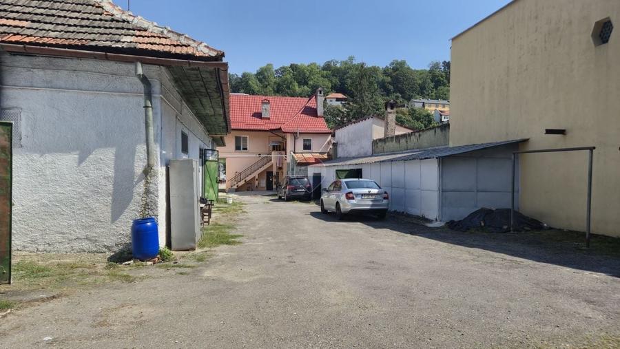 Spațiu comercial, de 303 mp, în Brașovul Vechi