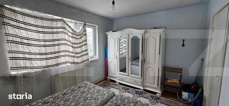 Apartament cu 4 camere decomandat în Simeria