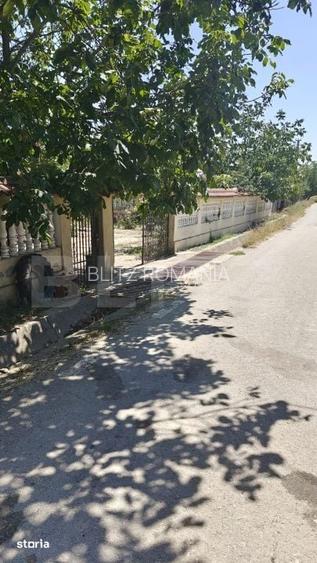 Teren de vanzare, 2.000 mp, deschidere 60 m, zona Dobra