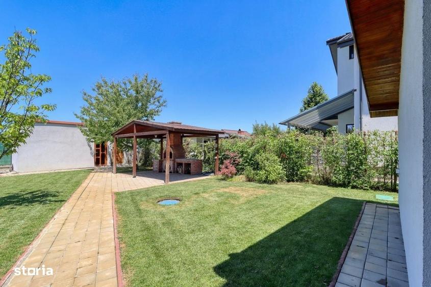 Casă cu 4 camere cu Teren 800 Mp în Săftica