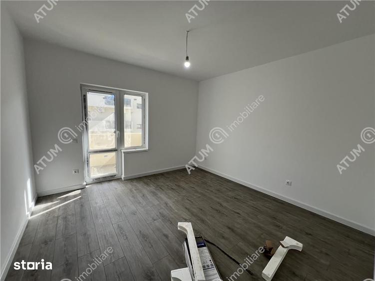 Apartament cu 3 camere decomandat în Șelimbăr