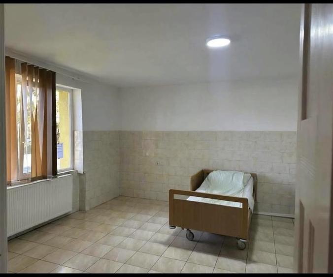 Casă cu 6 camere cu Teren 1165 Mp în Tinca