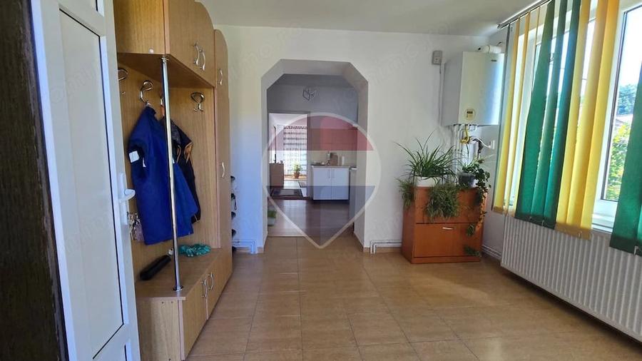 Casă cu 3 camere cu Teren 1320 Mp în Ațel