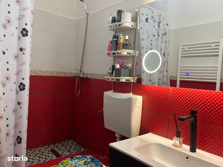 Apartament cu 2 camere semidecomandat, mobilat în Unirii