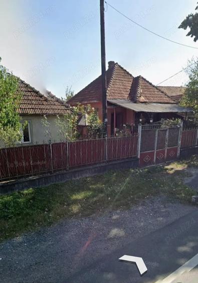 Casă cu 2 camere cu Teren 1180 Mp în Săvârșin