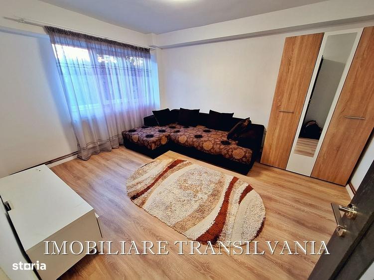 Garsonieră decomandată în Central