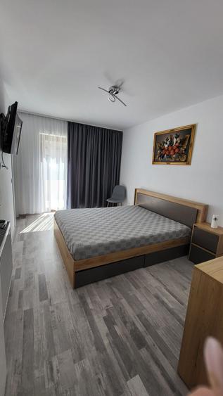 Garsonieră decomandată în Central