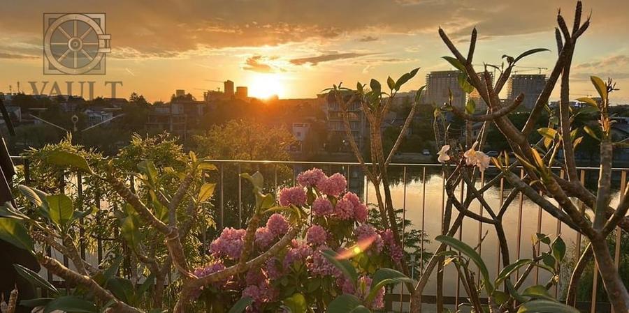 Apartament cu 3 camere decomandat, mobilat în Colentina