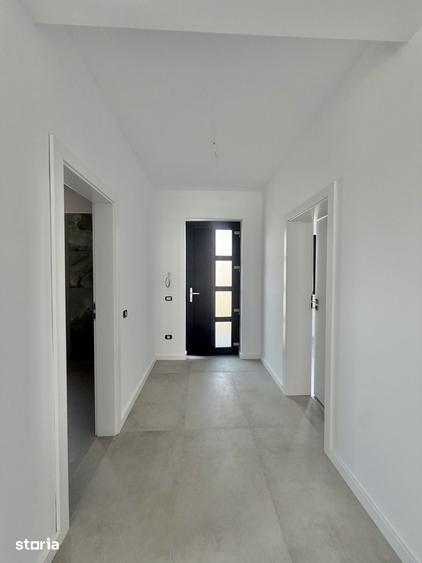 Duplex 4 camere, parter+etaj, 104mp utili, 270mp teren in Giroc - 18