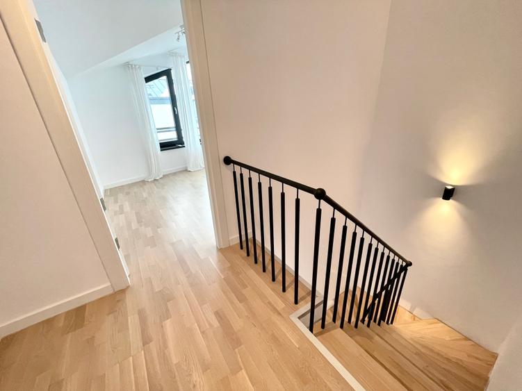 Duplex cu 5 camere cu Piscina în Pipera