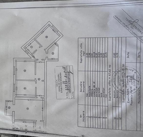 Apartament cu 4 camere semidecomandat, mobilat în Baza 3