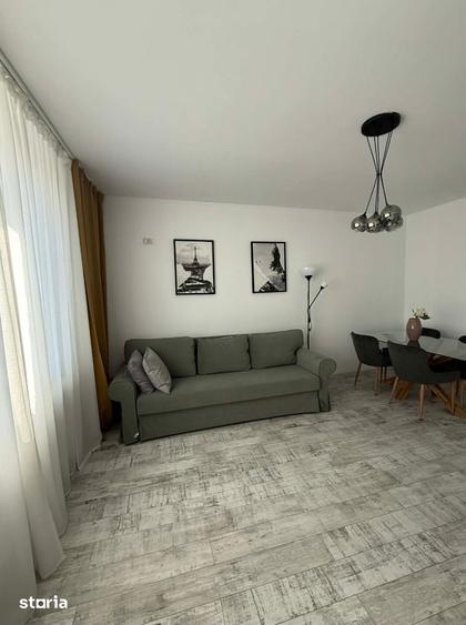 Apartament cu 2 camere decomandat în Ferentari