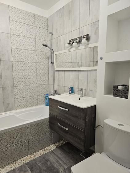De inchiriat apartament cu 3 camere - 5