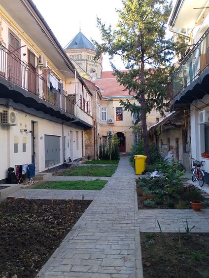 Garsonieră în Traian