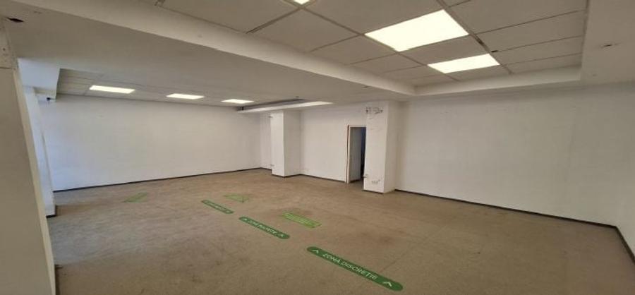 Spațiu comercial, de 75 mp, în Rahova