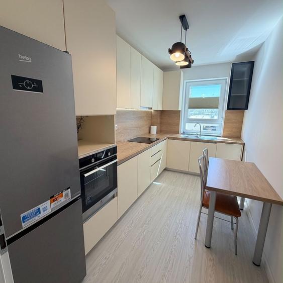 Inchiriez apartament cu 2camere, loc de parcare si o boxa la Maurer - 7