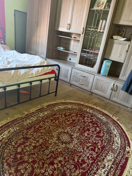 Casă cu 4 camere în Cristian