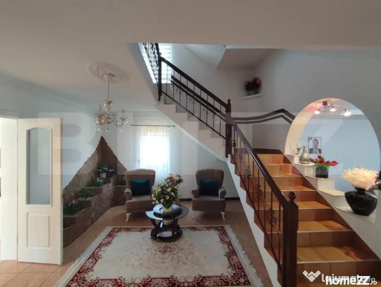 Casă cu 1 camere cu Teren 2000 Mp în Rădăuți