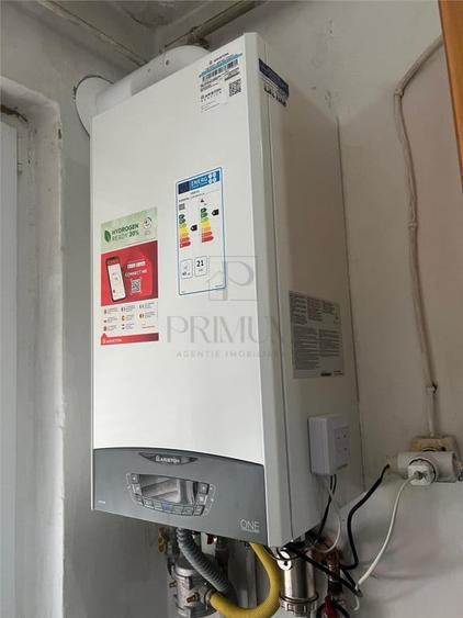 DACIA - 4 CAMERE - ETAJ 3 - CENTRALA PROPRIE - CLIMA - RULOU - 5