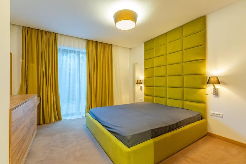 Apartament cu 3 camere decomandat, mobilat în Ultracentral