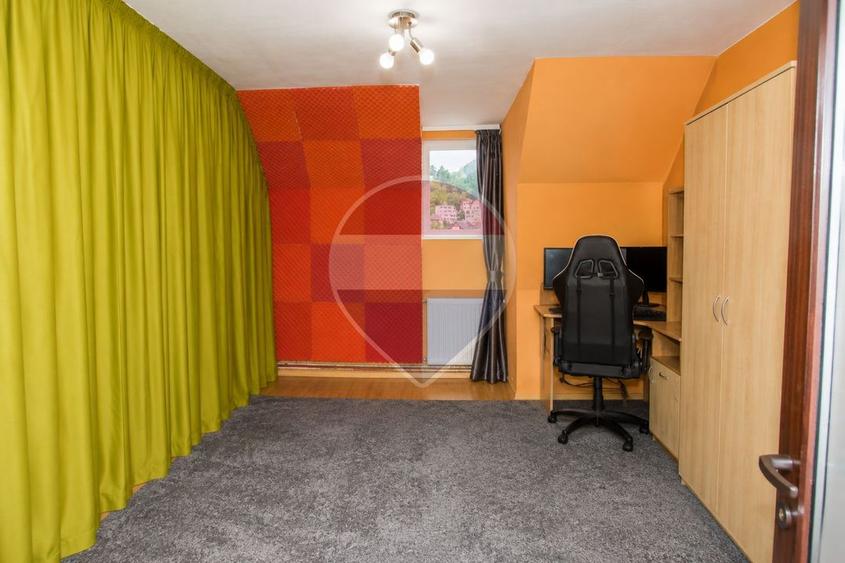 Apartament cu 3 camere în Centrul Istoric