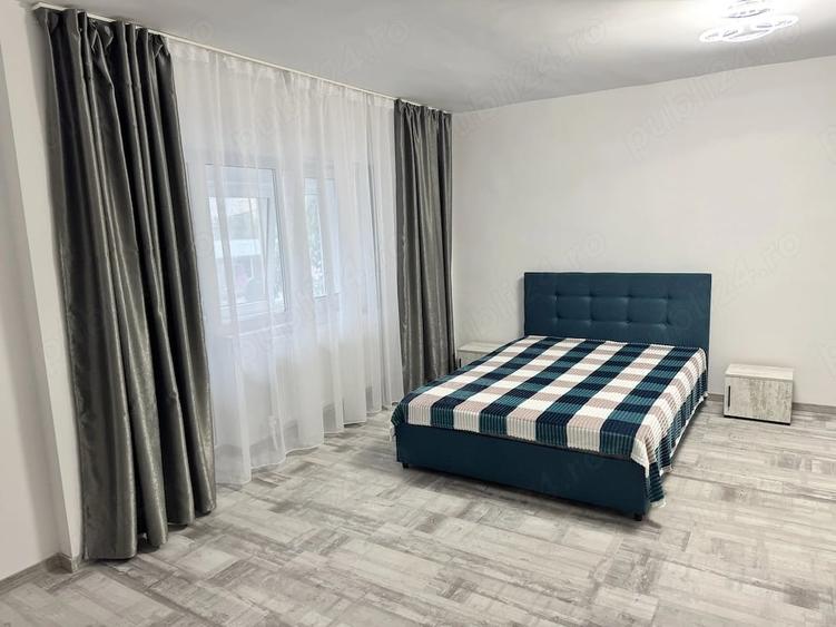 Garsonieră decomandată în Central