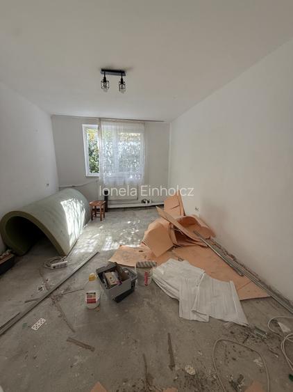 Apartament cu o camera, 22 mp utili, parter - COMPLEXUL STUDENTESC