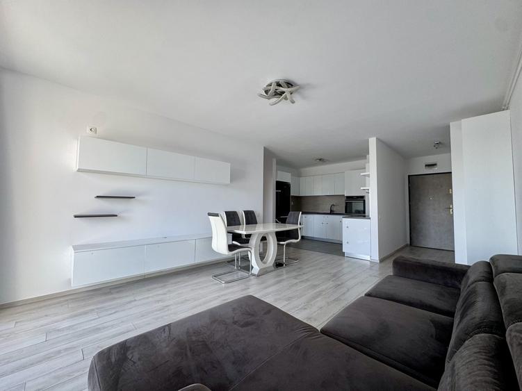 Apartament cu 2 camere semidecomandat, mobilat în Bună Ziua