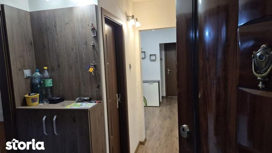 Apartament cu 3 camere în Calea Aradului