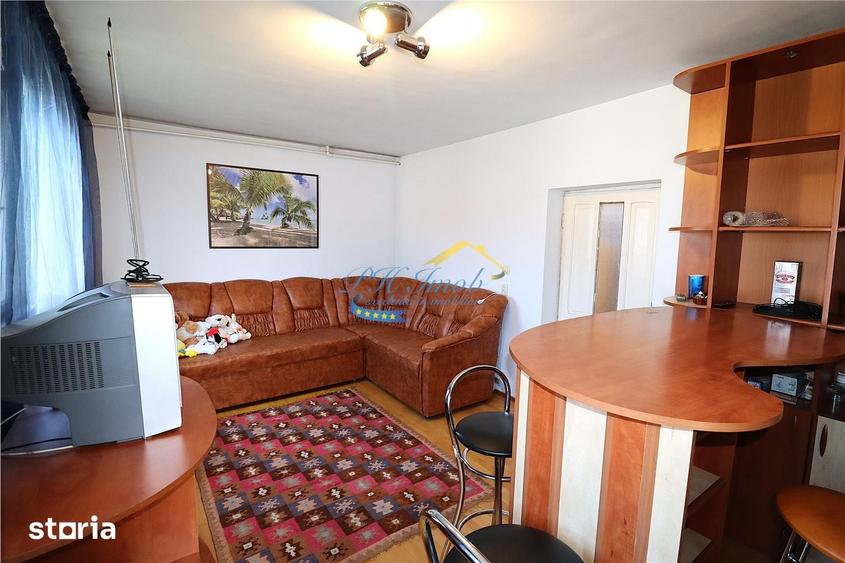 Casă cu 5 camere cu Teren 389 Mp în Central