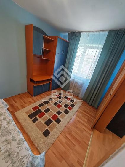 Apartament cu 2 camere semidecomandat în Decebal