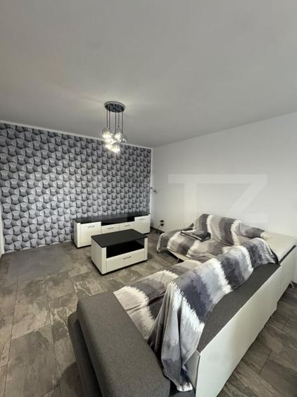 Apartament cu 2 camere semidecomandat, mobilat în Florești
